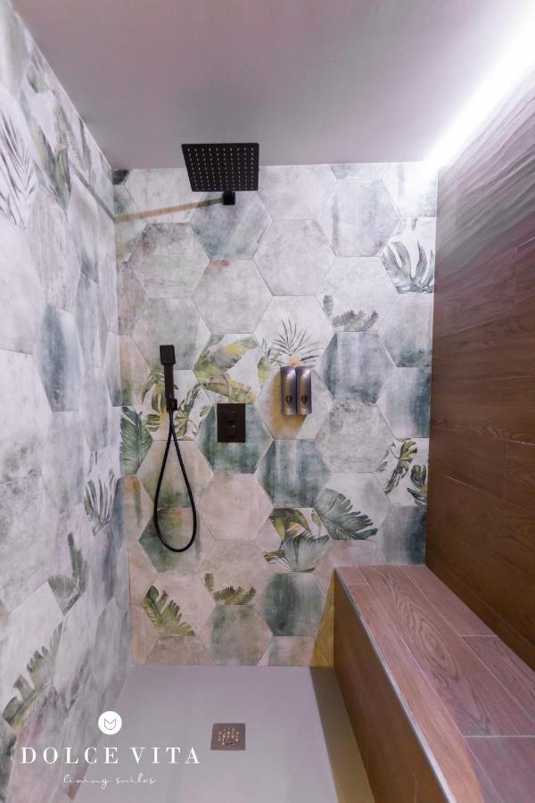 Apartamento Roma living suite en Vila real Exterior foto